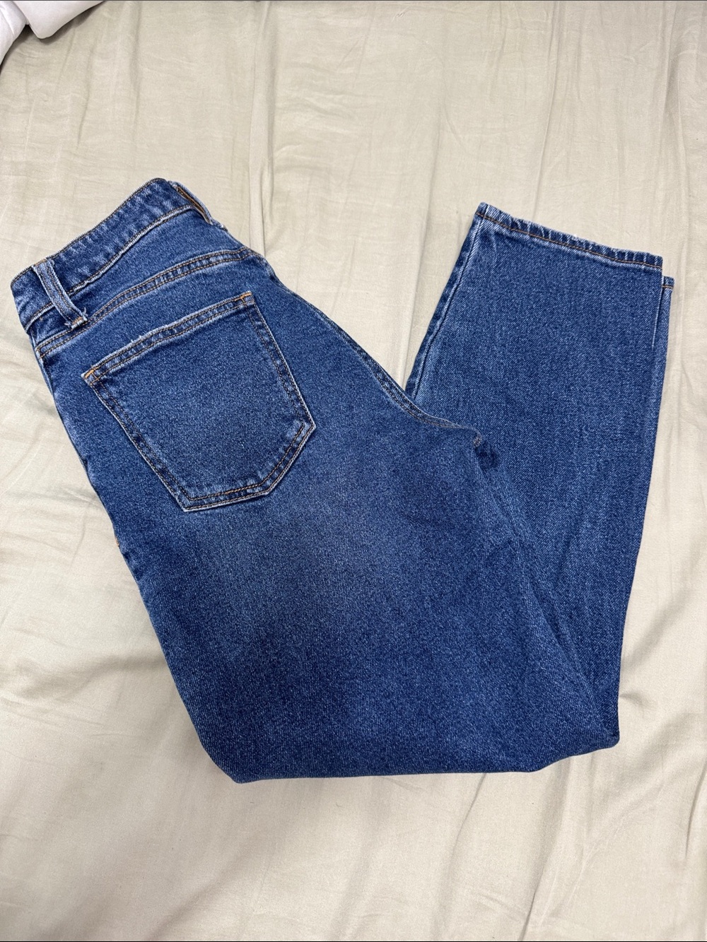 Abercrombie & Fitch Men's Straight Jeans in Deep Blue Denim